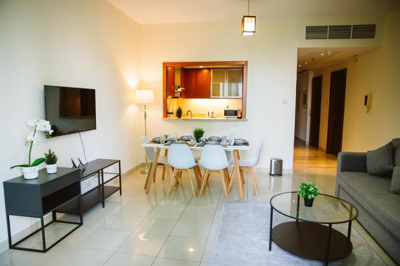 Luxury Apartment At Standpoint Tower By Emaar Dubai Buitenkant foto