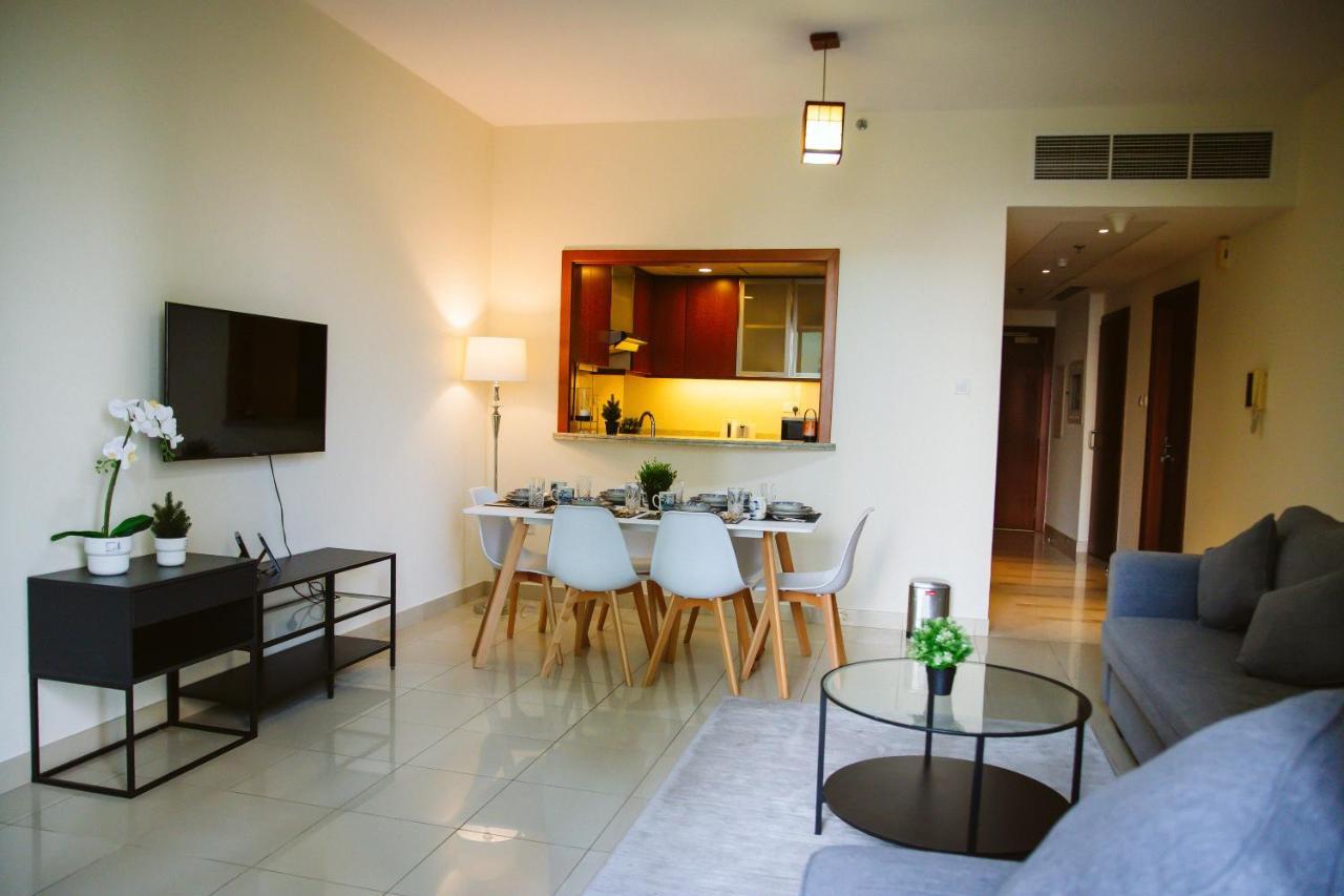 Luxury Apartment At Standpoint Tower By Emaar Dubai Buitenkant foto