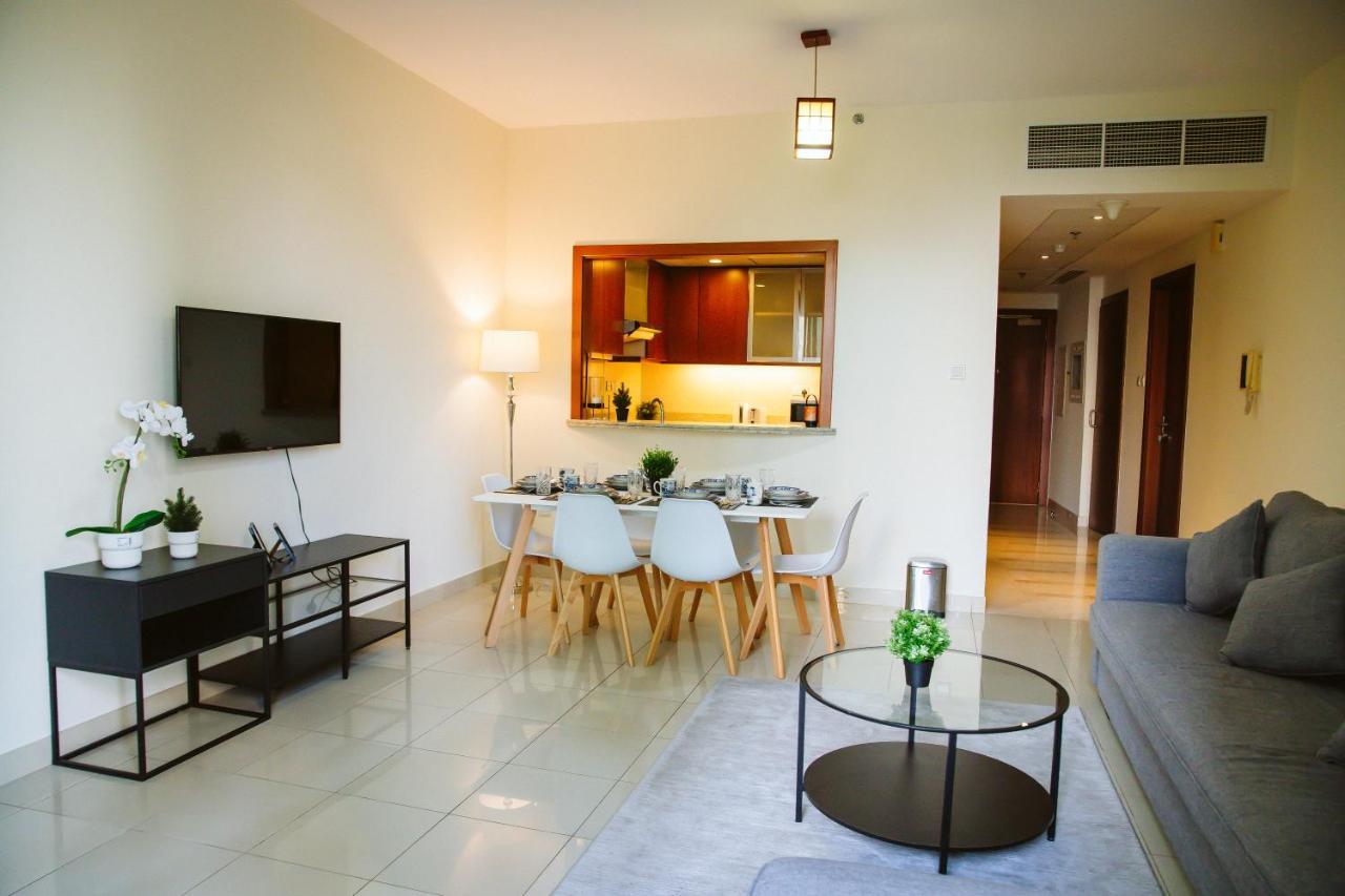 Luxury Apartment At Standpoint Tower By Emaar Dubai Buitenkant foto